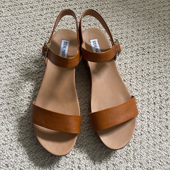 Steve Madden Aida Cognac Leather 